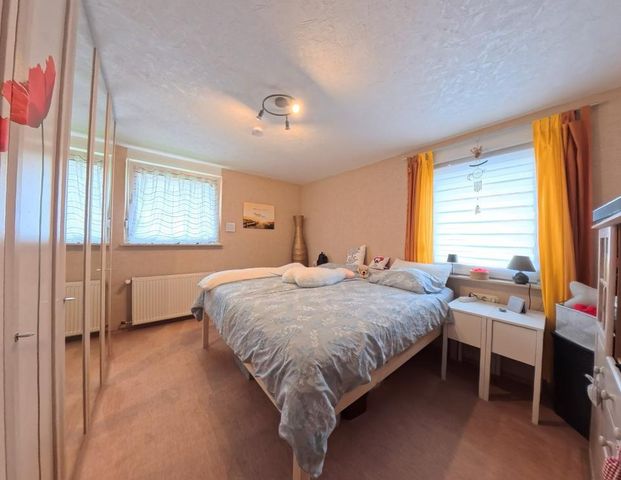 Kürten-Dürscheid, Wohnung im Grünen 70 qm, 2 Zimmer KDB, Terrasse - Photo 1