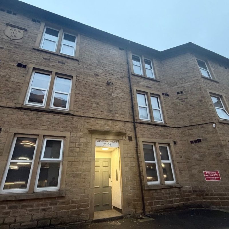 Oldgate, HUDDERSFIELD - Photo 1