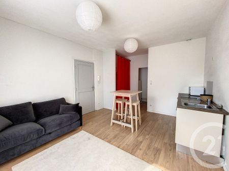 Location Appartement 1 pièce 23m² CHAMALIERES 63400 - Photo 2