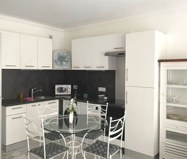 Location Appartement 1 pièce 39m² CANNES 06400 - Photo 2
