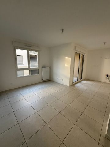 Location Appartement 2 pièces 41m² AIX LES BAINS 73100 - Photo 2