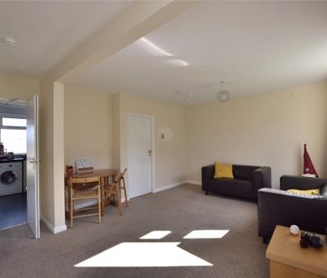 4 bedroom terraced house to rent - Photo 1