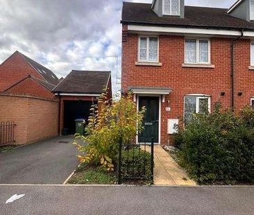 Comet Way, Aylesbury, HP18 - Photo 1