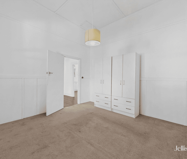 Charming Victorian-Inspired Cottage in Prime Mitcham Location - Photo 4