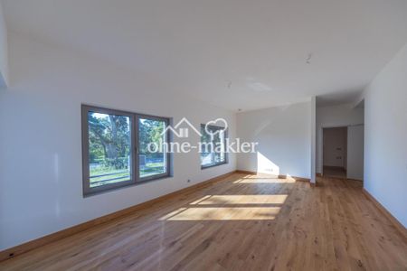 Toll geschnittene 4-Raum-Wohnung - Terrasse - Aufzug - Vollholzparkett - 2 Marmorbäder - Photo 4