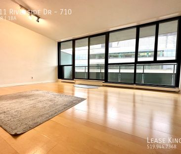 ALL INCLUSIVE 1 Bed 1 Bath Condo in Downtown Windsor - Photo 2