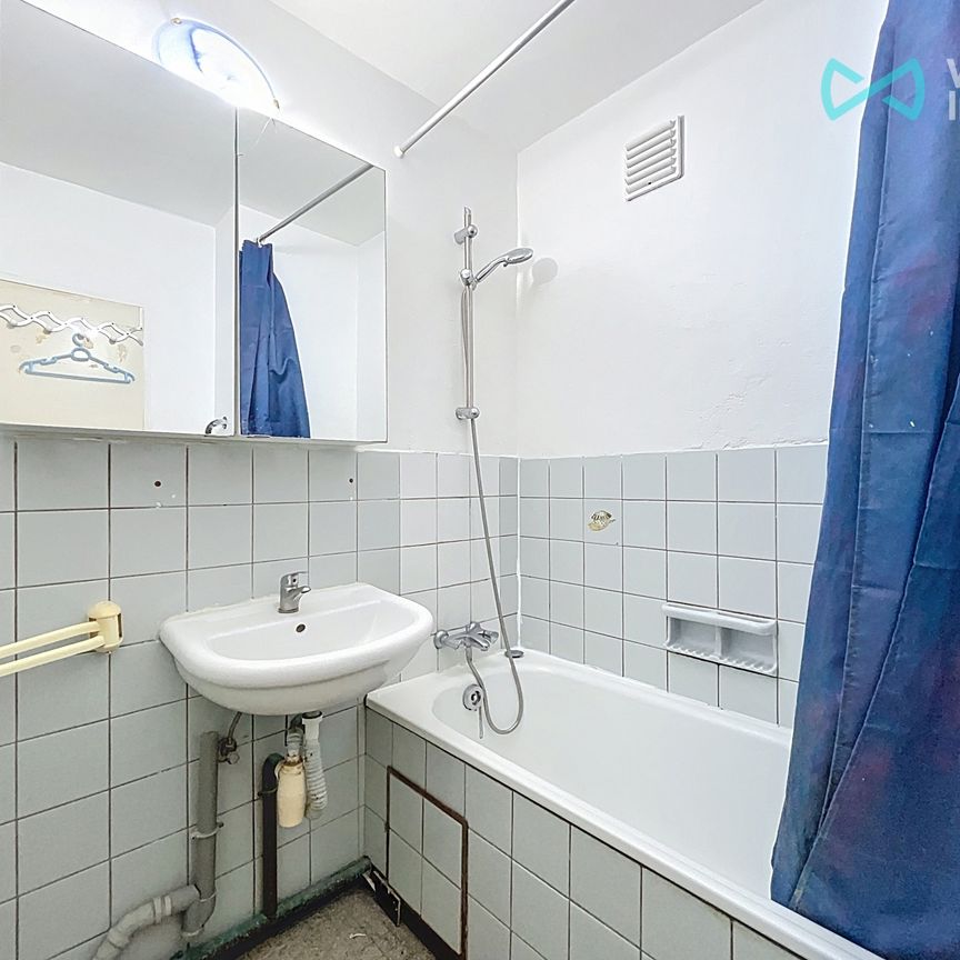 Studio in Anderlecht - Photo 1