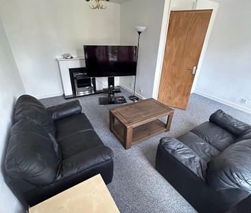 4 Bed Terraced House, Angell Park Gardens, SW9 - Photo 5