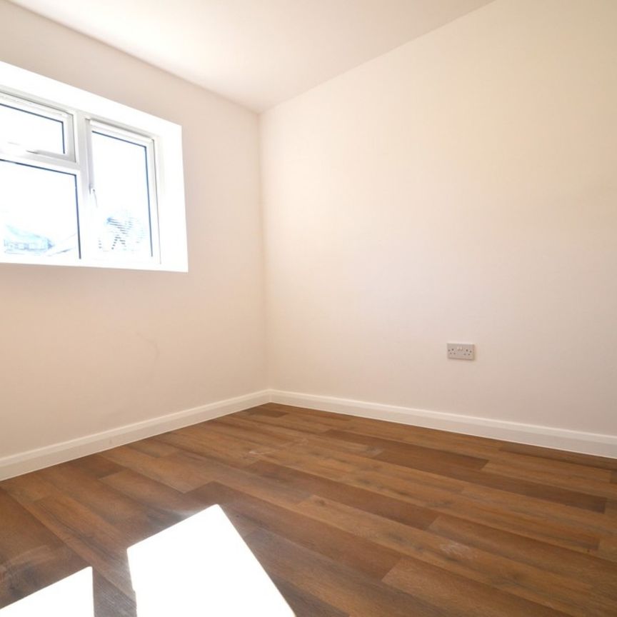 3 bedroom Property to rent - Photo 1