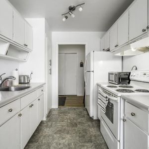 Appartement 4 ½ à louer Sainte-Foy / Sillery juillet 2026 - Photo 2