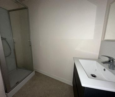 Location Appartement 1 pièce 25m² ST GEORGES DES GROSEILLERS 61100 - Photo 3