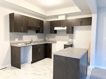 For Lease - 121 ALICIA Crescent, Thorold, Ontario - Photo 4