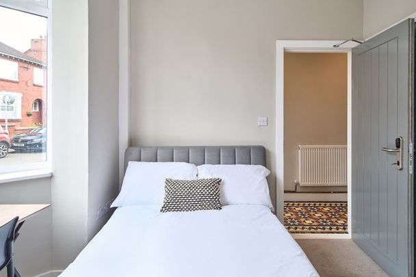 Moston Street, Stoke-On-Trent - Photo 1