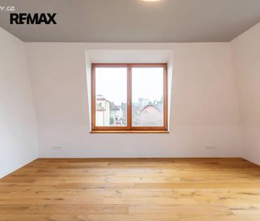 Pronájem bytu 5+kk 136 m² - Photo 6