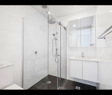 207/687-689 Glen Huntly Road, Caulfield VIC 3162 - Apartment For Re... - Photo 2