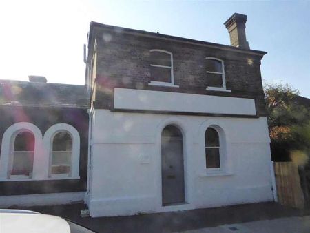 Thornbury Road, Osterley, TW7 - Photo 3