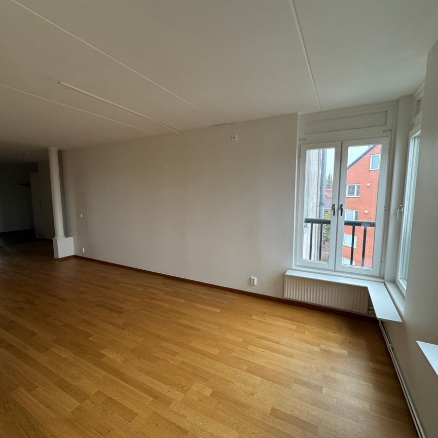 Skolgatan 19 – 2 rok (1501) - Photo 1