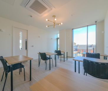 Studio to rent - Photo 6