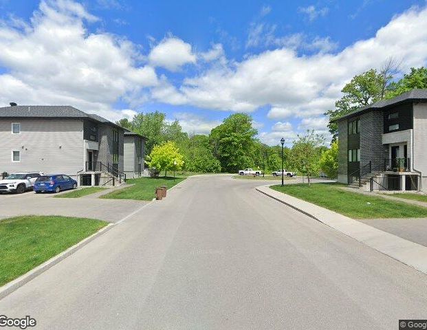 3 CH - 2 SDB - Saint-Jérôme - $1,850 /mo - Photo 1