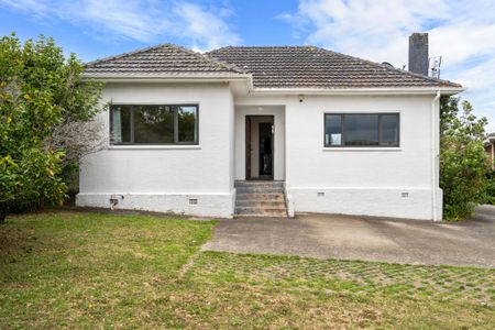 3 Bedroom character home in Mt Roskill - Photo 5