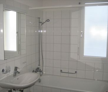 "Sonnige Wohnung mit Gartensitzplatz" - Photo 6