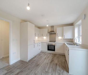 3 Bedroom House - End Terrace - Photo 3