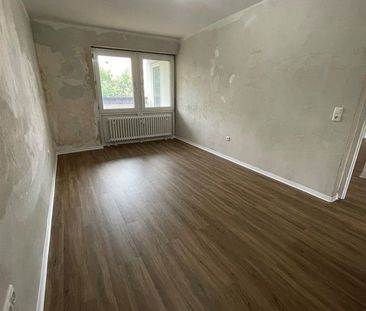 Großzügige 4-Zimmerwohnung mit Balkon - Photo 1