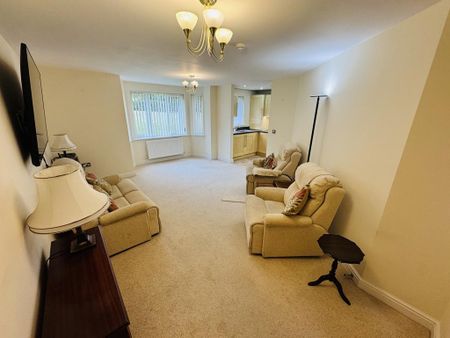 2 bedroom house to rent - Photo 2