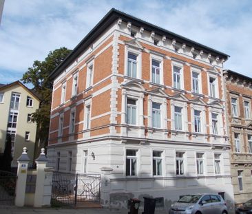 Große 4-Raum Dachgeschosswohnung zu vermieten * frei ab 01.09.2025 - Photo 1