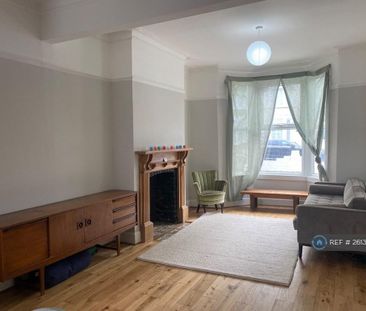 3 bedroom terraced house to rent - Photo 1