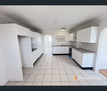 10 Harvey Street, Wyong, NSW 2259 - Photo 2