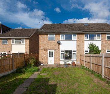 3 bedroom semi-detached house to rent - Photo 3