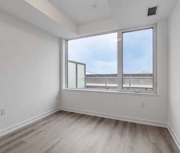 For Lease - 333 Sunseeker Avenue Unit# 236, Innisfil, Ontario - Photo 6