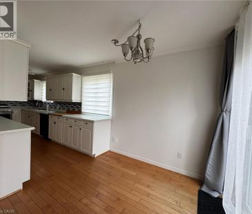 286 MUTUAL Street N, Ingersoll, Ontario, N5C2A7 - Photo 3