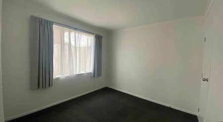 PRICED REDUCED - Modern 3brm Family Home - Photo 2