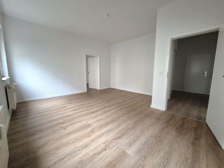 Tolle 2-Zimmer-Erdgeschosswohnung mit Balkon! - Photo 4