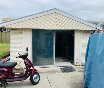 Little Bay - Photo 5