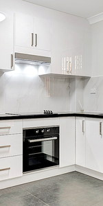 Unfurnished one bedroom apartment - Photo 3