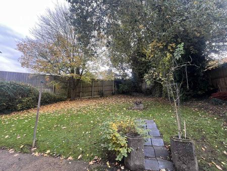 2 bedroom maisonette to rent - Photo 3