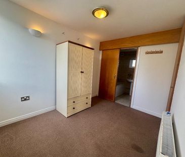 12a Lesley Heights, Greenisland, Carrickfergus, BT38 8TB - Photo 4