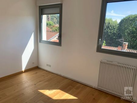 Location Appartement 3 pièces 72m² CAHORS 46000 - Photo 4