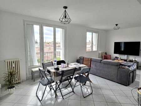 Location Appartement 3 pièces 62m² COMPIEGNE 60200 - Photo 4