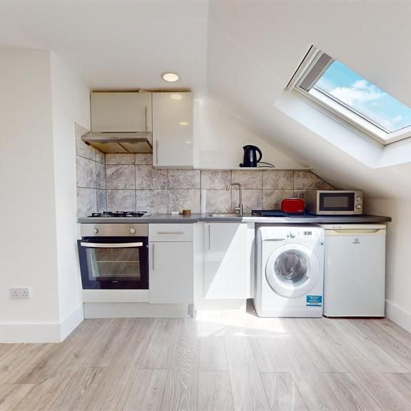 1 bedroom flat to rent - Photo 1