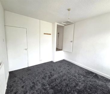 2 bedroom end of terrace house to rent - Photo 5
