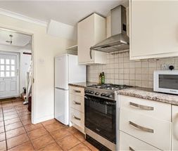 Aplins Close, Harpenden, AL5 2QB - Photo 6