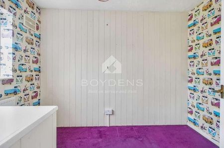 Bardfield Road Colchester, CO2 - Photo 4