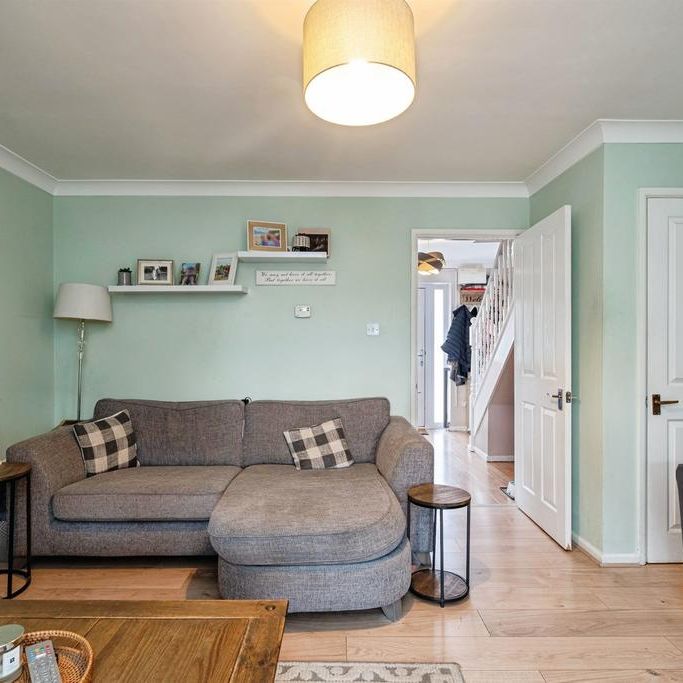 2 bedroom terraced house to rent - Photo 1