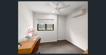 Stylish Apartment in the Heart of Woolloongabba - Photo 3