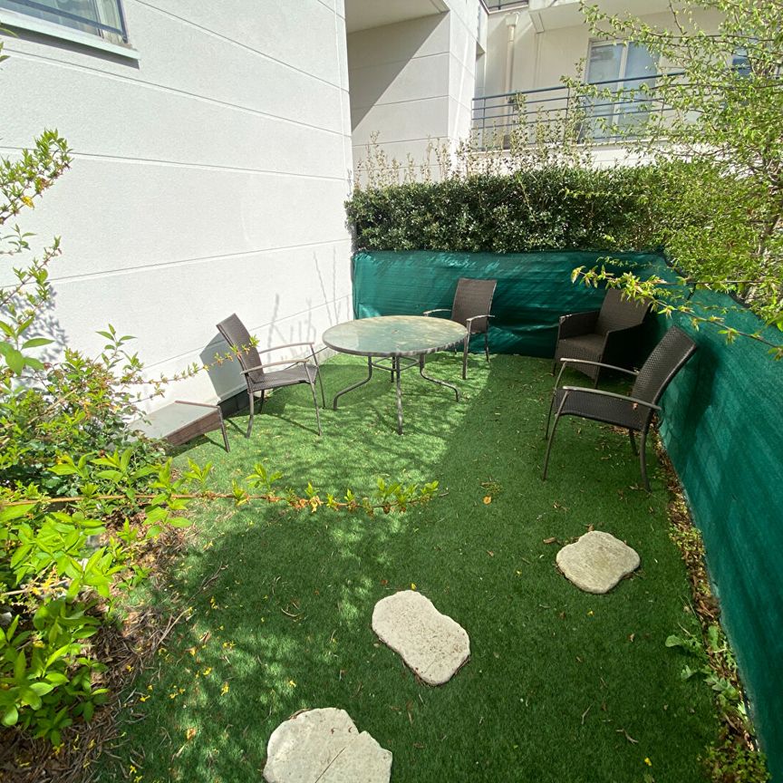 Location Appartement 1 pièce 33m² - Photo 1