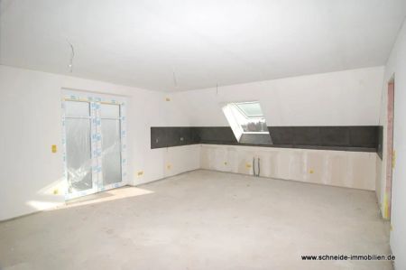 Neubau/Erstbezug (Energiestandard KfW55)!!! 2-Zimmer-Dachgeschoss-Wohnung mit Balkon - Foto 2